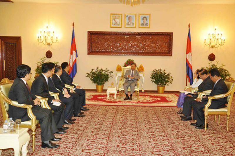Senate President Receives Five Newly Appointed Cambodian Ambassadors AKP Phnom Penh, August 26, 2016 Five newly-appointed Cambodian Ambassadors to Brunei Darussalam, the Republic of Cuba, the