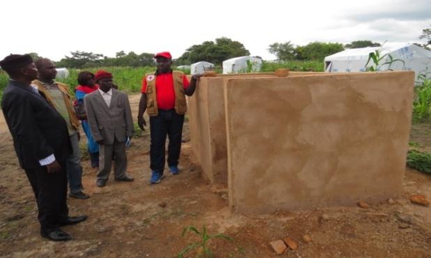The design of emergency latrines in the refugee sites of the operation area follows a common standard that is adhered to by UNHCR and humanitarian partners working in WASH in this emergency.