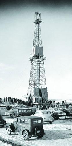 Boom Times in the 1950s & 1960s Growth in the Old Industries Alberta s Leduc oil fields were discovered