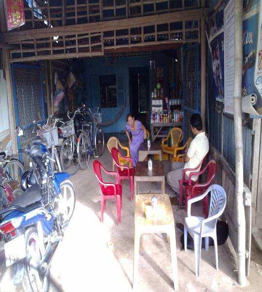 GMS Flood and Drought Risk Management and Mitigation Project, Thuong Thoi Tien Subproject Picture 1: Income-Business Affected Households (in Thuong Phuoc 2 Commune) 52.