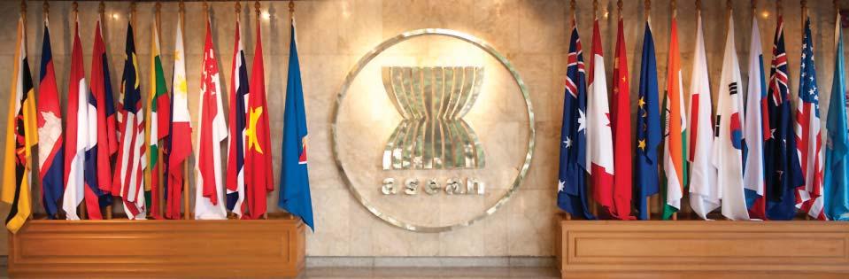 ASEAN-SAARC During a working visit to the ASEAN Secretariat on 26-27 February 2013, officials from ASEAN and SAARC Secretariats discussed the possibility of renewing the ASEAN-SAARC Secretariats