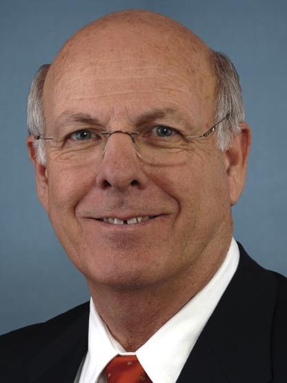 Congressman Steve Pearce Republican Steve Pearce first won the 3rd District seat in 2002, abandoned it for an unsuccessful Senate race in 2008, and then reclaimed it two years later in the Republican