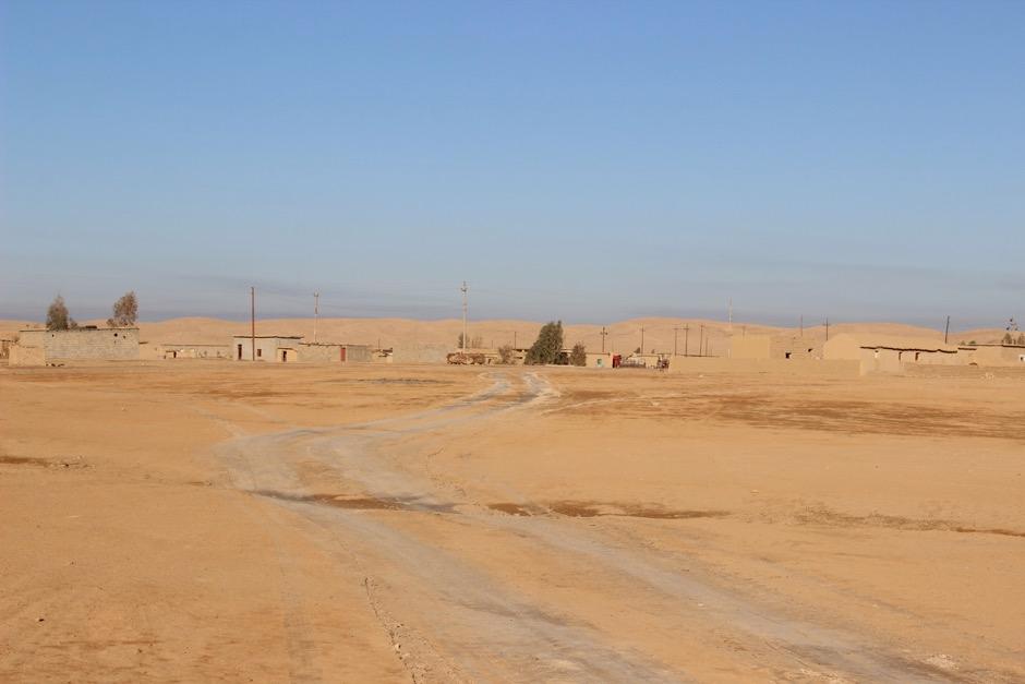 base. When following the track, a right fork should be taken early on. The track then leads on a winding course directly to Najma, which can be seen clearly from the main road.