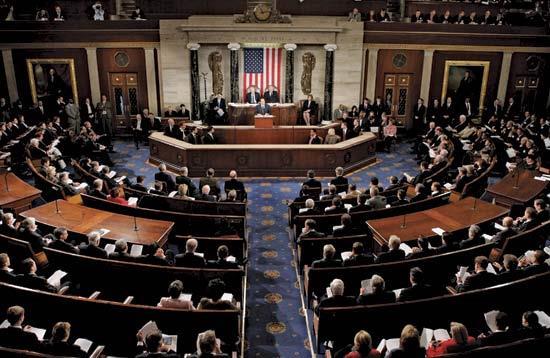 The House of Representatives (thor) Size: 435 people (this is not set by the Constitution, Congress sets it) Each state is guaranteed at least one seat in the House, no matter its population. D.C., Guam, the Virgin Islands, and American Samoa elect a delegate, and Puerto Rico chooses a resident commissioner.
