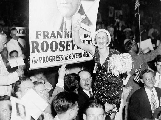 What did Roosevelt mean when he offered Americans a New Deal? FDR promised a New Deal for the American people. He was ready to experiment with government roles in an effort to end the Depression.