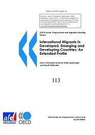 I. Databases on Immigrants in OECD Countries (DIOC) DIOC-E 2000 : 32 OECD countries and 68 non-oecd countries, population registers and census data o 120 million migrants aged 15 and over