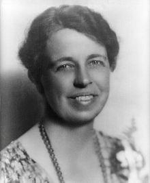 Eleanor Roosevelt (320) Wife of FDR Major advocate of human rights, peace, and political activist Served as FDR s eyes and ears by traveling around the U.S. Do you think it is fair to blame Hoover for the Great Depression?