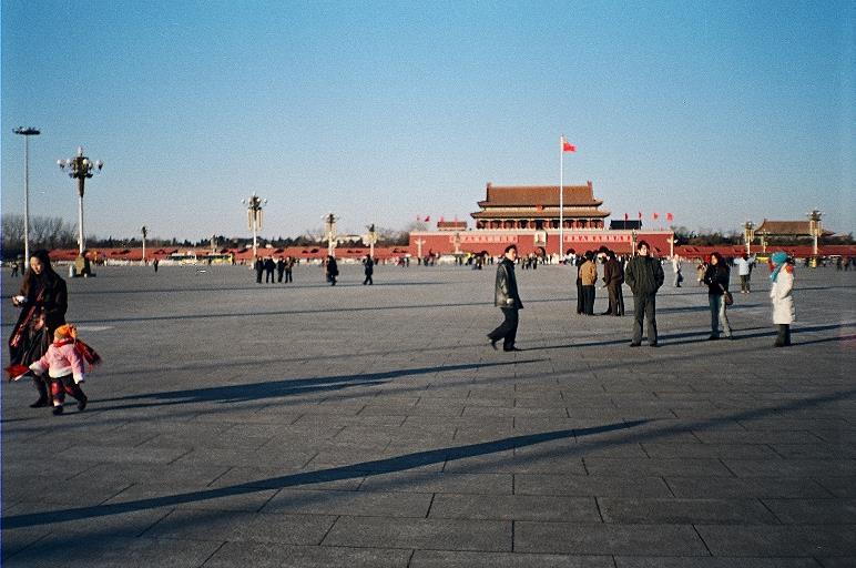is the large plaza near the center of Beijing, China which sits to its north, separating it from the Forbidden City.