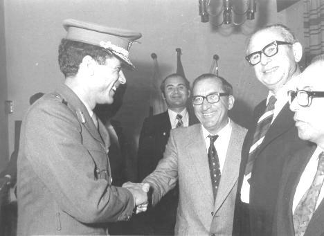 Mintoff toured countries in Eastern Europe, Communist China and North Korea and the Arab states of North Africa and the Middle East.