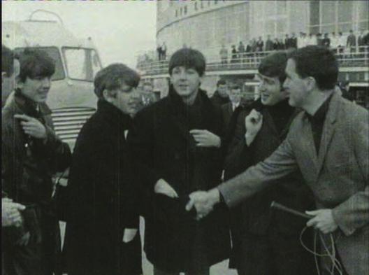 When the pop group The Beatles visited Dublin in November 1963, they received a rapturous welcome from their Irish fans. The most popular Irish music groups during the 1960s were the showbands.