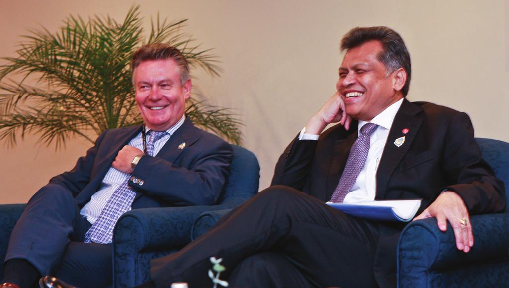 EU Trade Commissioner Karel De Gucht (left) with ASEAN Secretary General Dr Surin Pitsuwan (right) during the 1st EU-ASEAN Business Summit, Jakarta, May 2011 Strengthening EU-ASEAN Trade and