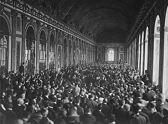 weaknesses of versailles The POST-WWI era was much different for THE REST OF THE WORLD than it was for the US!