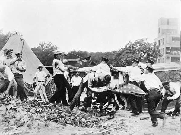 Bonus Army March WW 1 vets demand their war bonuses early. Build a Hooverville outside the capitol.