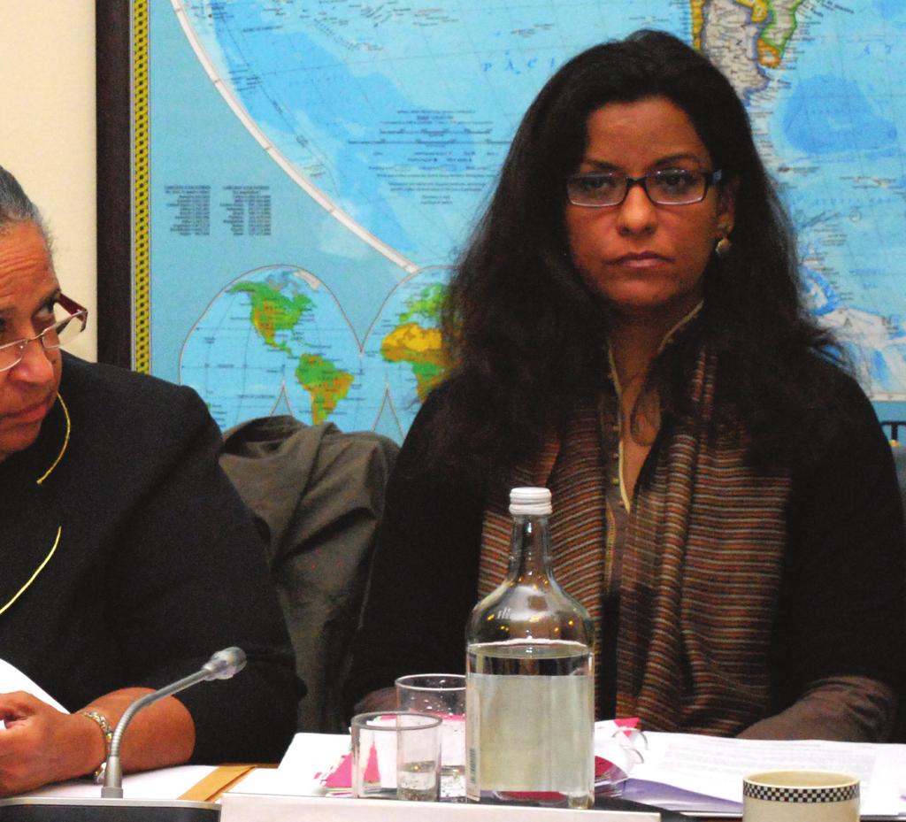 Women on the CPA Executive Committee: CWP Chairperson Hon. Alix Boyd Knights, MHA, (centre) and 2013 Executive Committee Vice-Chairperson Dr Nafisa Shah, MNA, of Pakistan (right).