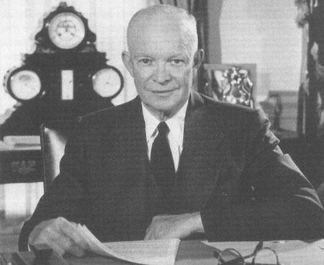Dwight David Eisenhower Background Military manager Non-politician Politics of Peace Modern Republicanism