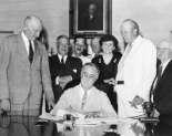 Industry Wagner and Social Security Acts The Wagner Act stated that workers could join