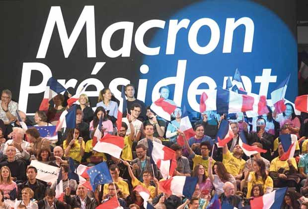 COMMENT The coming French revolution 27 France has not endured such political turmoil since 1958, when, in the midst of the Algerian War, General Charles de Gaulle came to power and crafted the