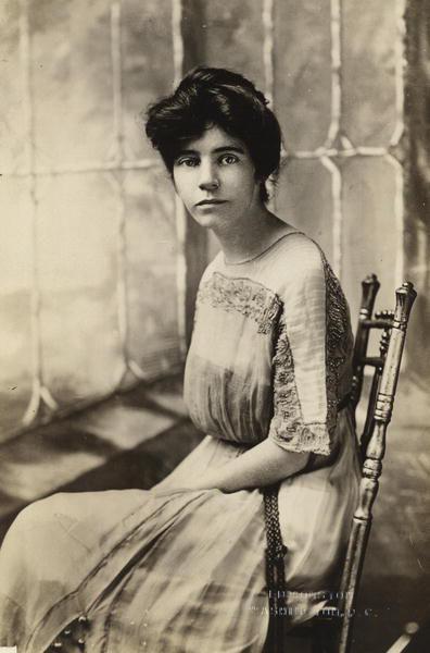 FIGHT FOR AN AMENDMENT Catt s organization was disrupted as other women lobbied for a constitutional amendment Alice Paul led the National Women s Party which