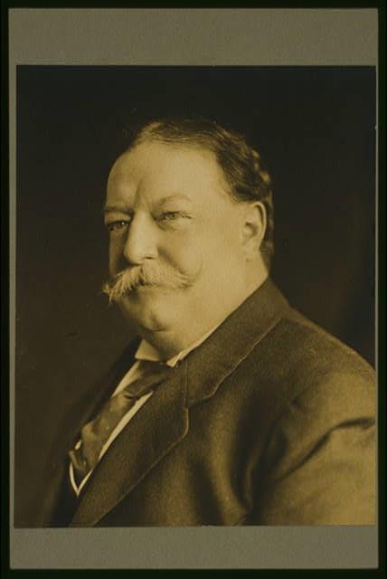 Taft s Background Lawyer and judge Governor-general of the Philippines Secretary of War Great administrator Lousy politician