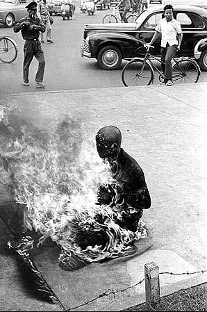 Barbecue Shows A South Vietnamese Buddhist monk sets himself on fire (selfimmolation) to protest the policies of
