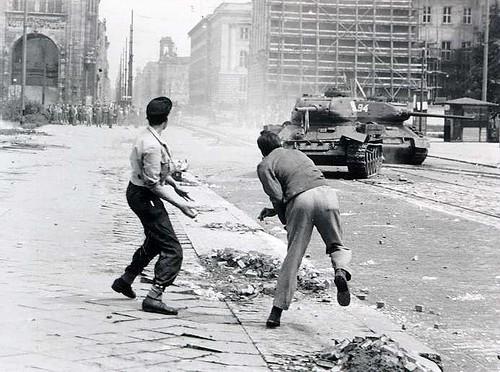 elections Soviet Union attacks Budapest,