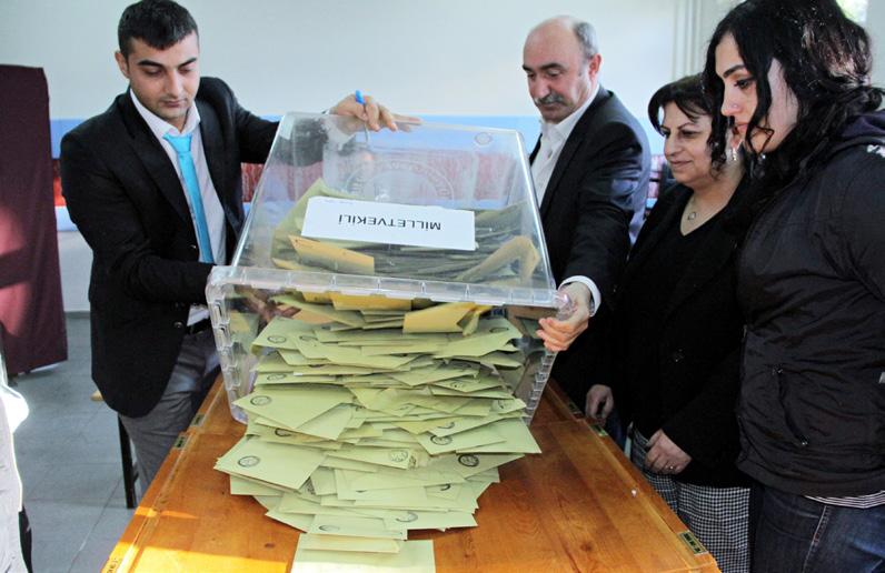 Transparency Prior to the elections, citizens living in Turkey or overseas are recommended to visit www.ysk.gov.tr to check their registration status and where and in which ballot they will vote from.