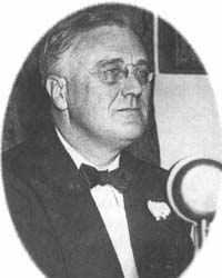 Fireside Chat On March 12 th, before the first banks would reopen, Roosevelt went on the radio to explain his New Deal legislation and reassure the nation.