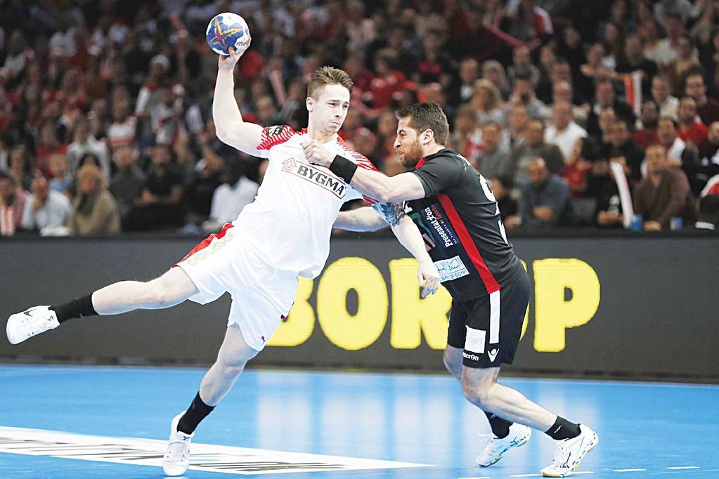 SPORTS 39 Poland suffer damaging 28-24 defeat to Brazil Big guns Denmark and Spain romp at worlds PARIS, Jan 15, (AFP): Spain, Denmark and Croatia all won their second pool matches at the World