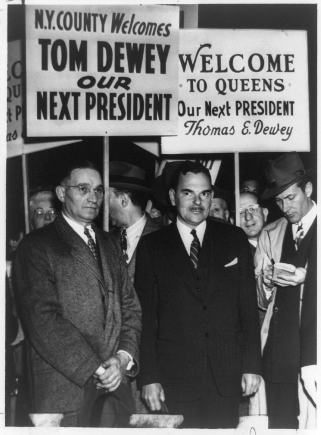 The Cold War The Truman Presidency Issue #2: To err is Truman: The election of 1948 Democrats split into Progressives, Dixiecrats Strong civil rights platform sends