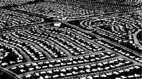 Americans move to the suburbs Baby Boom families move in mass to the