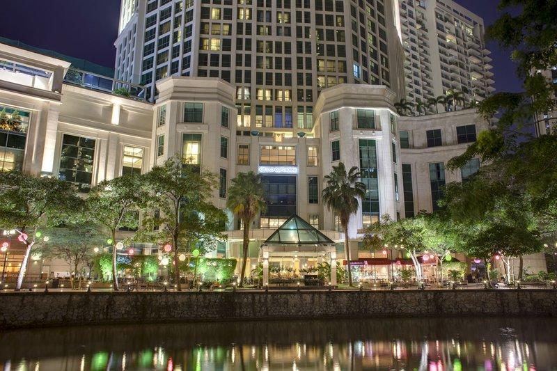 Accommodation WSDC 2015 participants will be accommodated in 2 hotels close to Singapore s city centre the Copthorne Kings Hotel and the Grand Copthorne Waterfront Hotel both of which are located