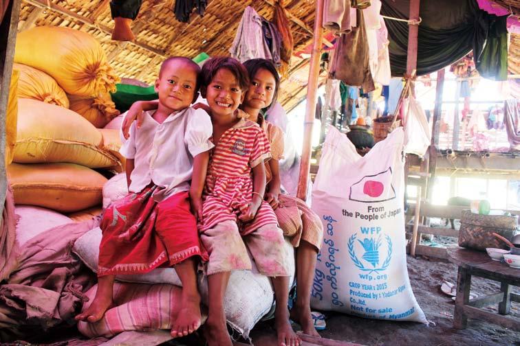 Children displaced by the flood in Myanmar in 2015 (Photo: WFP) taking into account the humanitarian-development nexus, a concept in which both humanitarian assistance to refugees and development