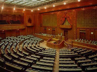 ARTICLE 1, SECTION 2: HOUSE OF REPS House Chambers Section 2, 4: Vacancies to fill a vacancy, the states issue writs of election (new election is held) Section 2,