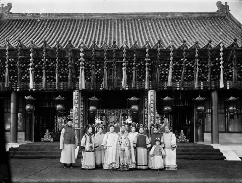 Beginnings of Reform 1905 Dowager Empress sends Chinese