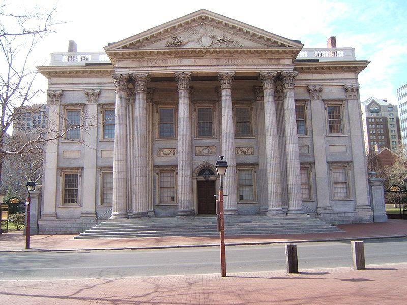 Death of the First National Bank Had been established as part of Hamilton s Economic Plan Congress did not renew its charter when it expired in 1811 State and private banks took over, issuing