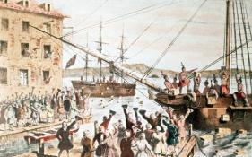 Background to the Revolution Boston Tea Party A group of
