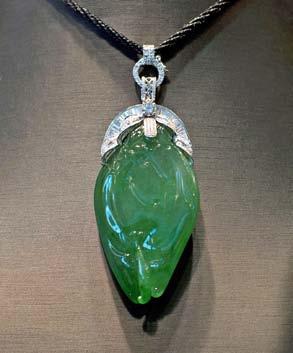 58 the pulse international THE MYANMAR TIMES SEPTEMBER 23-29, 2013 Bubble trouble hits Hong Kong jade sales CELINE GE PRIZED as a magical imperial stone, jade is a status symbol of the super rich in