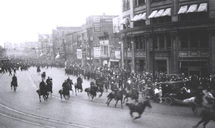 The Union Movement in the Early 20 th Century RCMP officers charge in on horseback into a crowd of strikers/rioters Winnipeg, Manitoba
