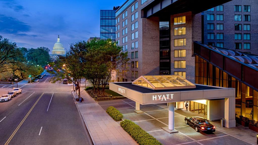 HOTEL ACCOMMODATIONS HYATT REGENCY WASHINGTON ON CAPITOL HILL 400 NEW JERSEY AVENUE NW WASHINGTON, D.C. 20001 (202) 737-1234 ROOM RATES REGULAR - $239 one king or two doubles SUPERIOR - $254 one king or two doubles ROOM RESERVATION DEADLINE SEPTEMBER 3, 2018 PARKING 0-2 HOURS - $33.