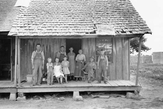 began in 1870 and by 1890 existed throughout the entire South Sharecropping and Tenant Farming were blacks and poor whites lived on