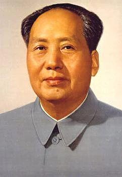 CHANGES IN CHINA: 1900-1949 1921: The Chinese Communist Party (CCP) begins to form under Mao Zedong Meanwhile, Sun Yixian and the Nationalists set up a government in south China Sun Yixian