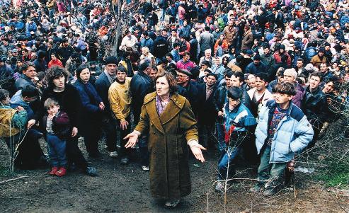 Some groups of ethnic Albanians founded the Kosovo Liberation Army (KLA) in the mid-1990s and began a campaign against Serbian rule in Kosovo.