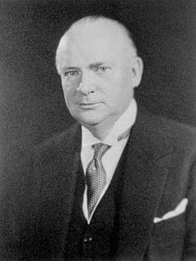 Attempts to Help Prime Minster R.B Bennett felt that the economy would get better on its own Eventually he decided to raise tariffs to protect Canadian industry.