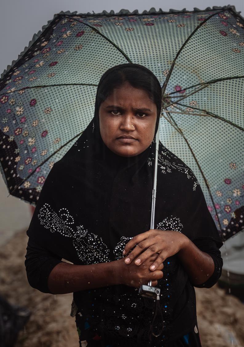 IOM APPEAL ROHINGYA HUMANITARIAN CRISIS MARCH DECEMBER 2018 10 A woman, among