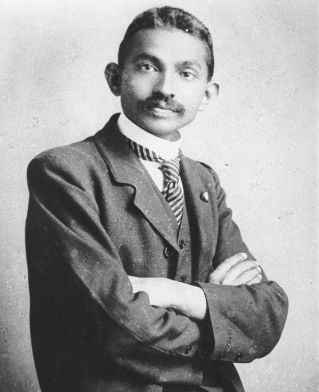 Background Mohandas Karamchand Gandhi (1869-1948) Cosmopolitan influences