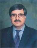 17 Mr. Ahmed Bilal Mehboob Executive Director, PILDAT Mr. Ahmed Bilal Mehboob is the founder and currently the Executive Director at PILDAT. Mr. Mehboob possesses extensive experience of management of professional organisations in the public sphere.