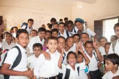 Yemen Humanitarian Bulletin 3 Conflict prevented an estimated 280,000 students from attending school last year.