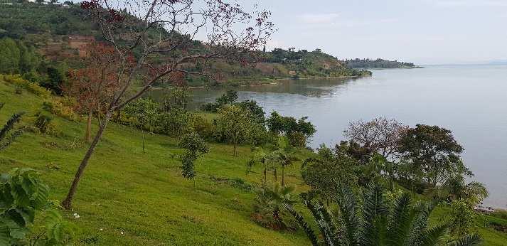 The Government of Rwanda undertook to provide the on-shore site, vacant of occupation, to SPLK.