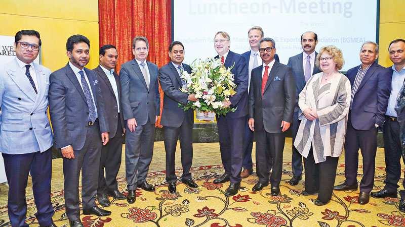 16 November 2016 EU delegates promise $10m for RMG welfare fund Staff Reporter Bangladesh Garment Manufacturers and Exporters Association (BGMEA) president Siddiqur Rahman hands over a bouquet to