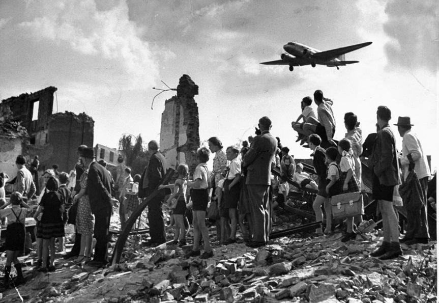 6. The Berlin Blockade and Berlin AirliH USSR was upset